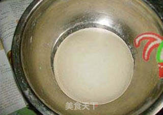 香气十足的蒜味大饼——佛卡恰的做法步骤:3