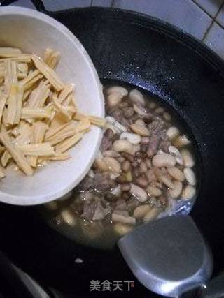 芸豆烧牛腩的做法步骤:8