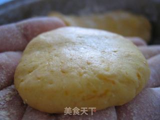 黄金南瓜饼的做法步骤：7