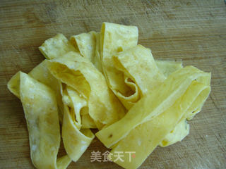 干锅腐竹蛋皮的做法步骤:7