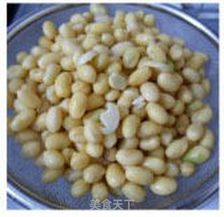 黄豆焖猪手的做法步骤:2