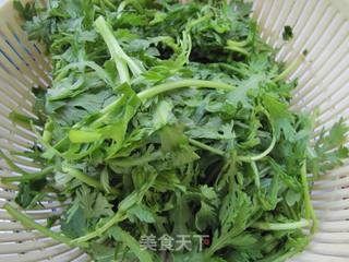 茼蒿肉圆汤的做法步骤:5