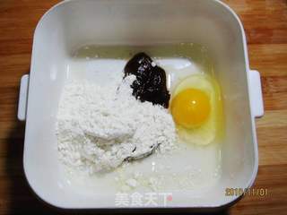 酱香酥鱼的做法步骤：1