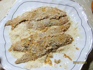 酱香酥鱼的做法步骤:4