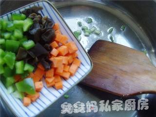 三色鱼丸的做法步骤:5