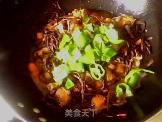 饕餮の蕨菜烧鸡的做法步骤:8