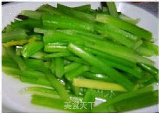 肉丝熏干芹菜的做法步骤:7