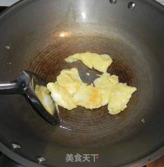 鸡蛋香菇汤的做法步骤：2