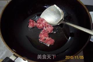 肉丝香干炒大蒜的做法步骤：4