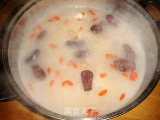 补血养颜粥的做法步骤：5