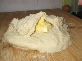 肉松毛毛虫面包的做法步骤:7