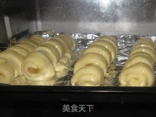 肉松毛毛虫面包的做法步骤:20