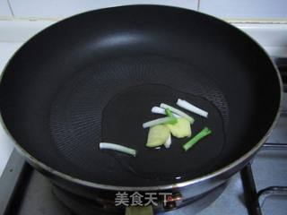 鲜菇肉丝茄汁面的做法步骤:4