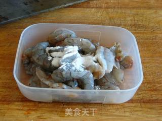滑蛋虾仁的做法步骤:3