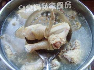 栗子鸡汤的做法步骤:3