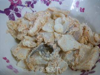 炸墨鱼的做法步骤：4