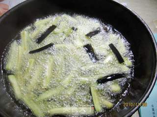 酱香茄条的做法步骤:2