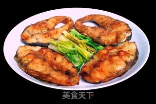 《香煎脆壳金牌鱼》又名(香煎脆壳青鱼段)的做法步骤:16