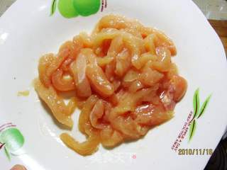 杂炒孜然鸡丝的做法步骤：1