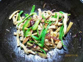 杂炒孜然鸡丝的做法步骤：7