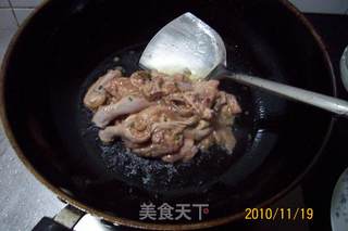 【秋冬绿盾】---《蒜香鲜贝炒乳鸽》的做法步骤：13