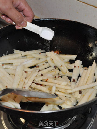 凉薯炒嫩肉片的做法步骤:9