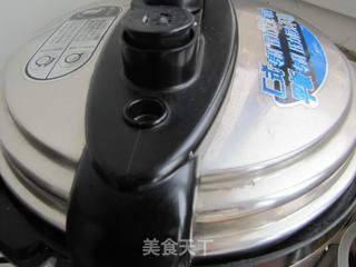 自制黑芝麻肉松的做法步骤:4