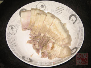 豆腐红烧肉的做法步骤:2