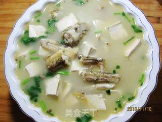 狗鱼炖豆腐的做法步骤:11