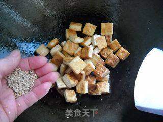 孜然臭豆干的做法步骤:3