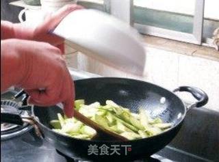 素炒西葫芦的做法步骤:5