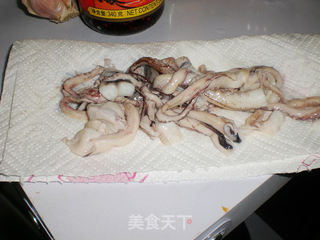 鱿鱼鲜蔬拌饭的做法步骤:2