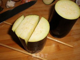 小椒版菊花茄子的做法步骤:2