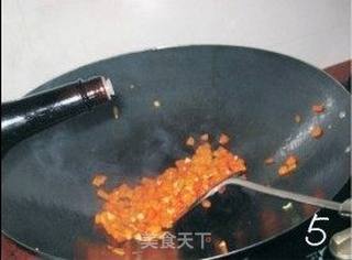 胡萝卜丁蛋炒饭的做法步骤:5