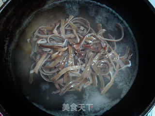 清肠瘦身降血脂:芥末黑木耳的做法步骤:4