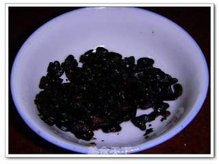 蒜苗炒腊肉的做法步骤:4