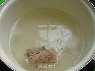 冬日早餐:虾仁笋面的做法步骤:3