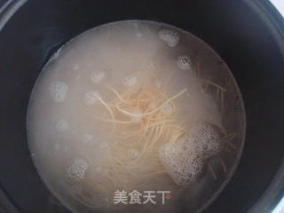 冬日早餐:虾仁笋面的做法步骤:7