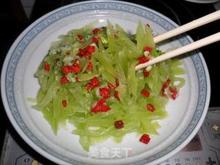 炝拌莴笋的做法步骤:5