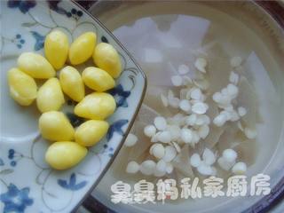 白果美肤汤的做法步骤:4