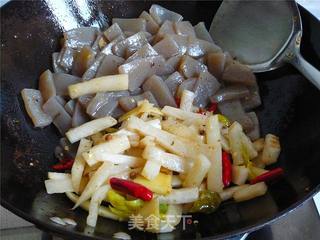 酸菜魔芋豆腐的做法步骤:7