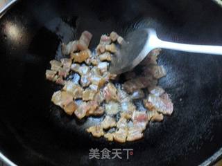 又是腊肉飘香时:芥兰炒腊肉的做法步骤:4