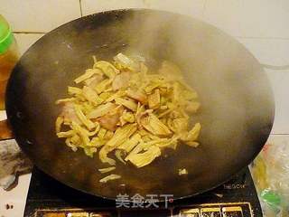 咸干笋炒肉的做法步骤:6