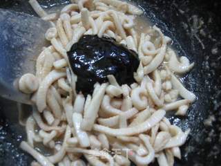 京酱鱿鱼丝的做法步骤：3