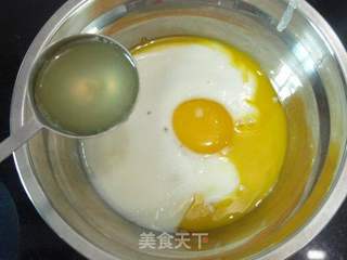 原味戚风的做法步骤:3