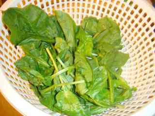 鸡丸菠菜粉丝汤的做法步骤：4