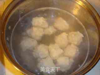 鸡丸菠菜粉丝汤的做法步骤：6