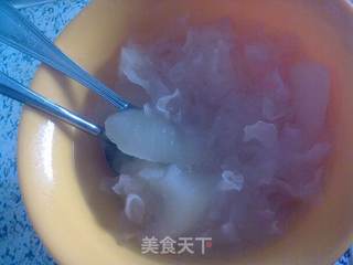 银耳雪梨水的做法步骤:9
