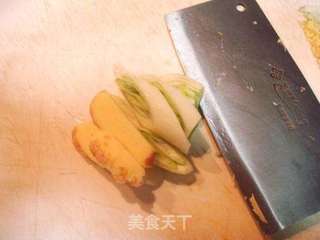 香菇白菜汆丸子的做法步骤:4