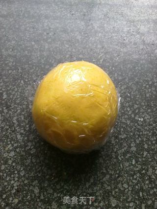 热腾腾的金瓜手工汤面的做法步骤:4